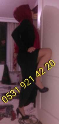 Baştan çıkaran fatezi yapan hanım Ilkyaz