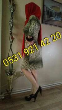 Baştan çıkaran fatezi yapan hanım Ilkyaz