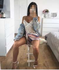 Cazibeli kendi yeri olan escort Dide