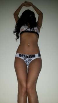 Çekici kaprissiz hatun Demet