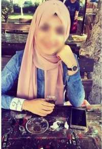 Eşsiz masöz kız Benian