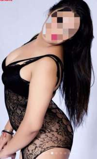 Kıvrak olgun hatun çağlayan