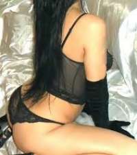 Neşeli öpüşmeyi seven escort Fidan