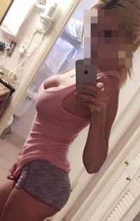 Süper kumral kadın Gülin